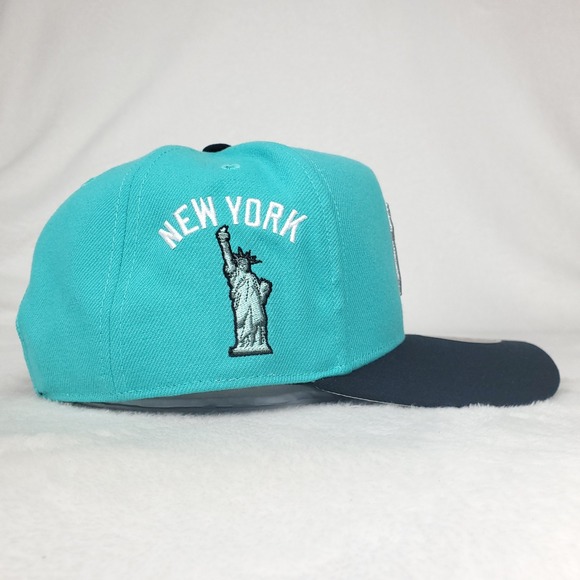 New York Yankees Mitchell & Ness MLB Pro Fit Snapback Hat Cap Teal‎ Black NWT